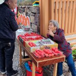 柿子红了,我们来啦–小蜜蜂爱心帮车队红色之旅活动圆满结束插图(6) IMG_20251106_110618